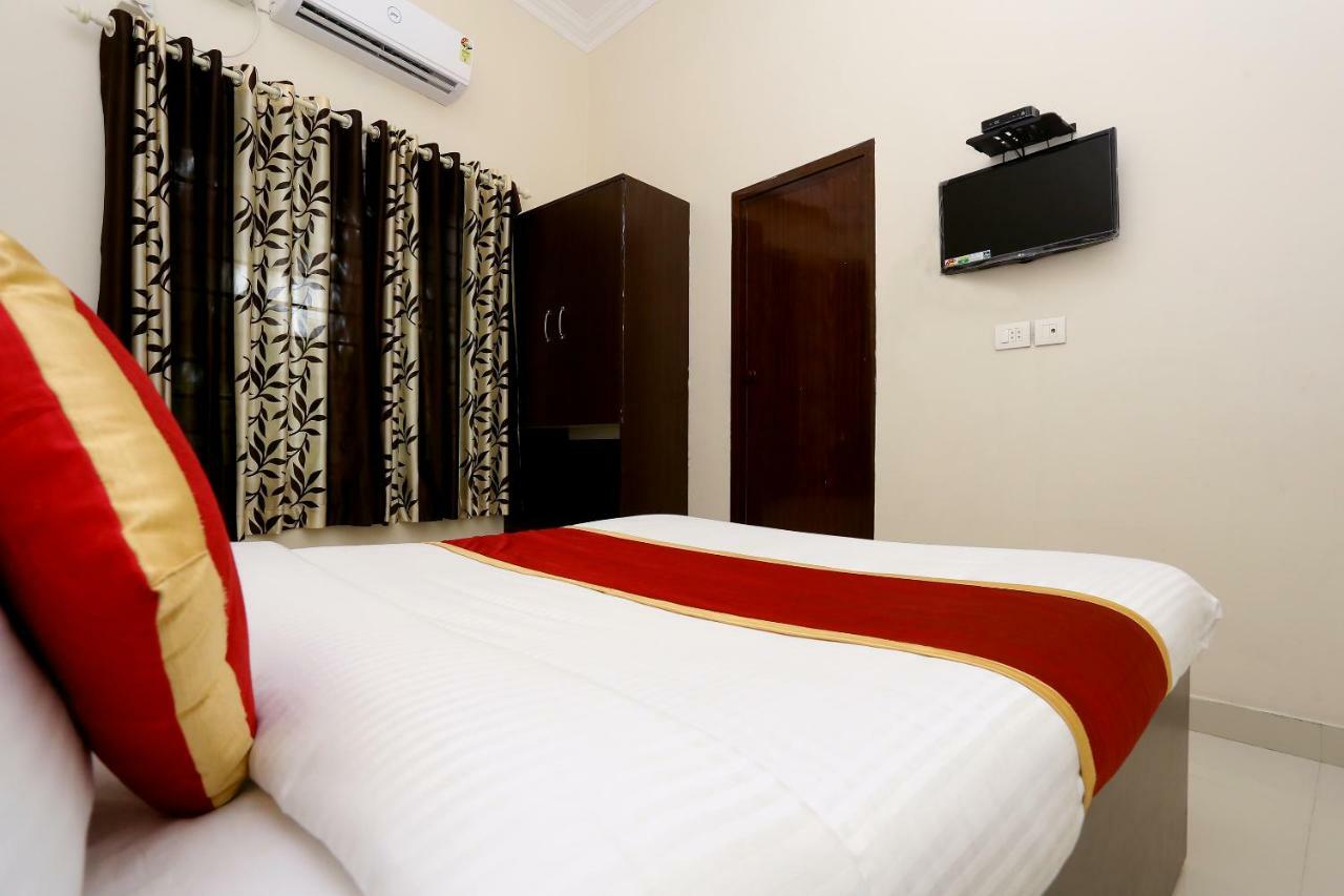 Oyo 9118 Saravana Inn Thiruvananthapuram Extérieur photo
