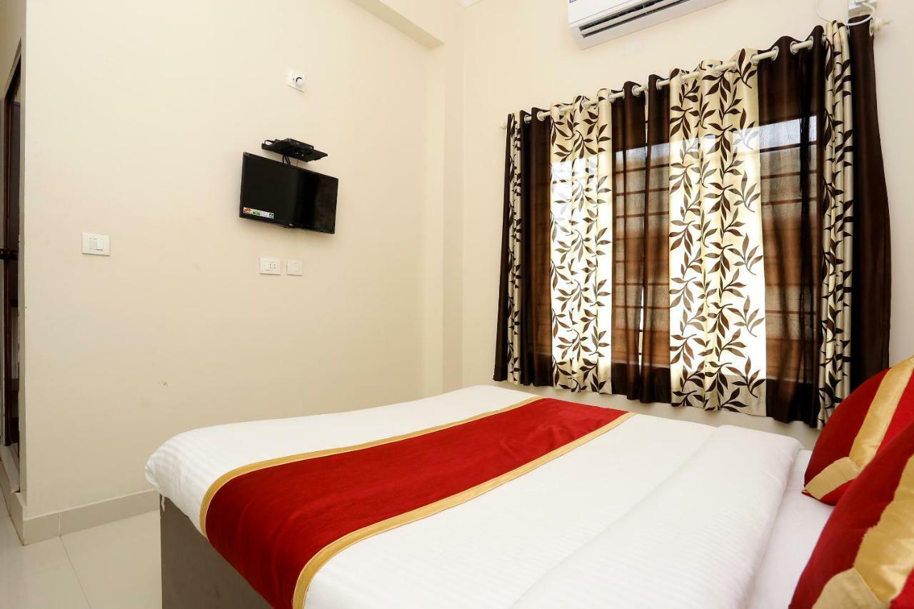 Oyo 9118 Saravana Inn Thiruvananthapuram Extérieur photo